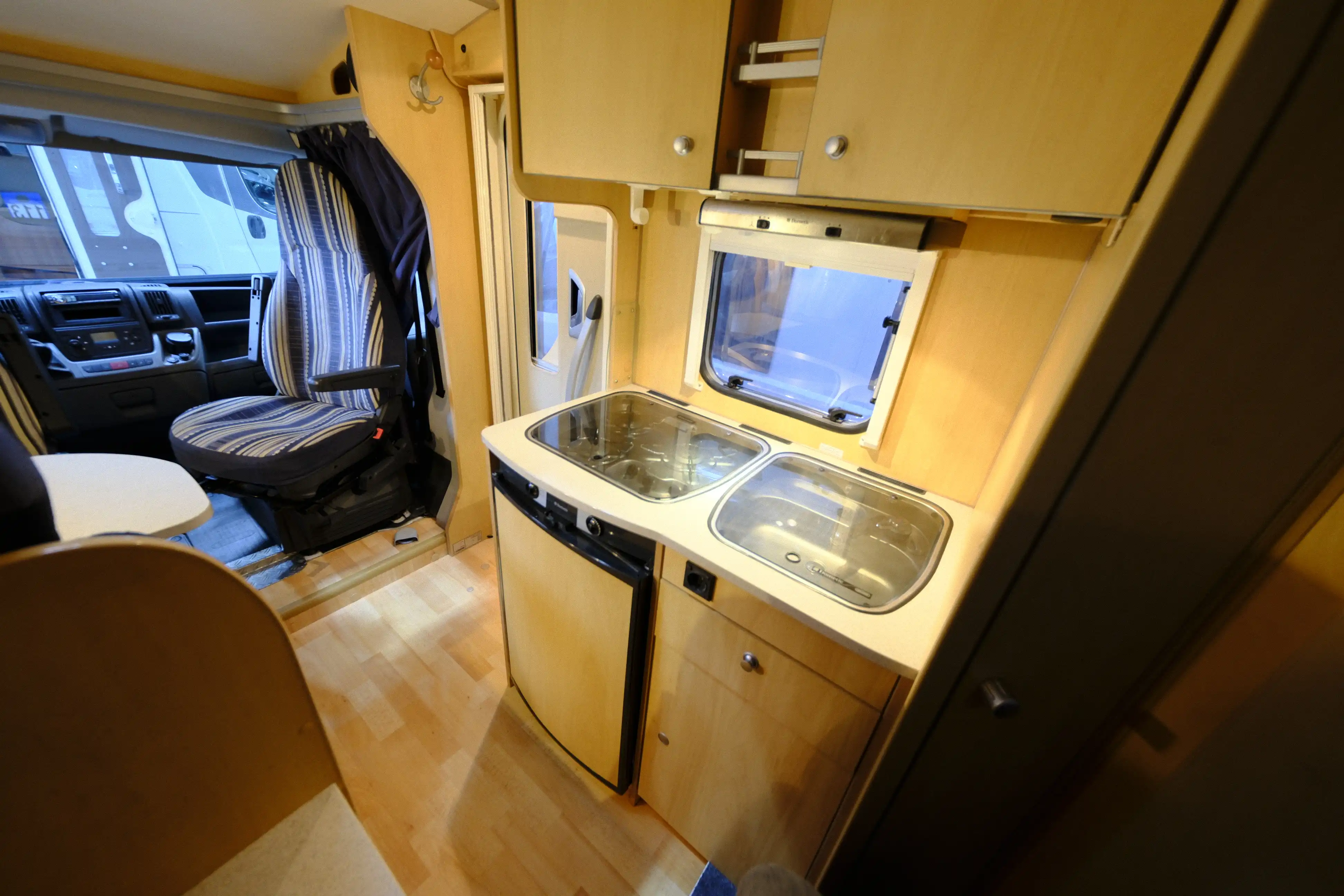 DETHLEFFS GlobeBus T 001
